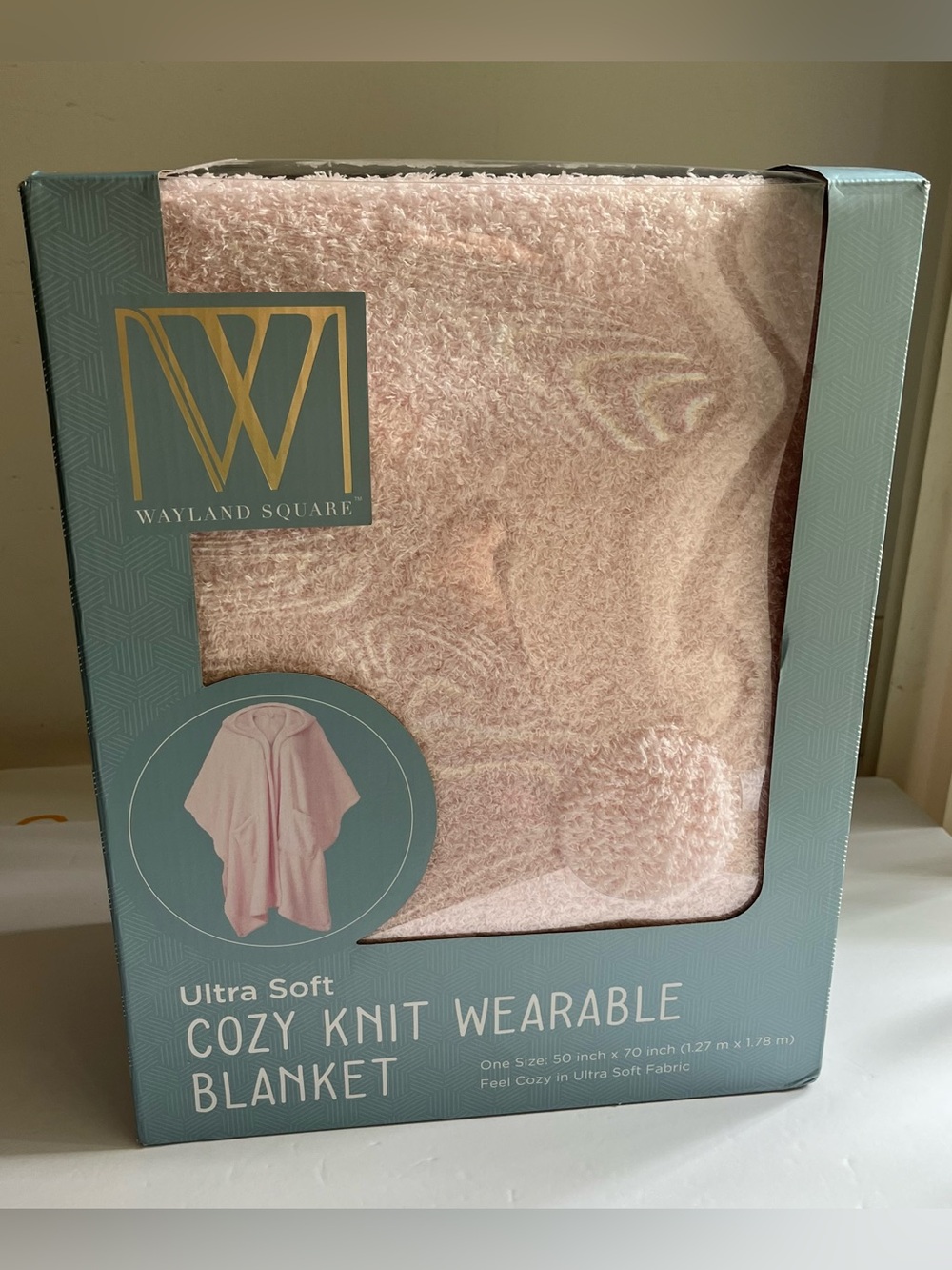 Wayland Square Cozy Knit Wearable Blanket Hooded Pink New in Box